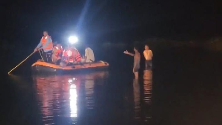 দুর্গা বিসর্জনে ভারতে মর্মান্তিক দুর্ঘটনা, নিহত ১৩