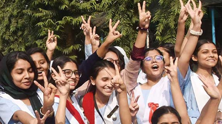 এইচএসসি ও সমমান পরীক্ষার ফল প্রকাশ, পাসের হার ৫৮.৮৩