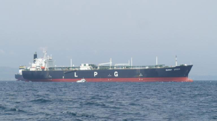 ইরানের ওপর মার্কিন নিষেধাজ্ঞায় বিপাকে বাংলাদেশমুখী এলপিজির জাহাজ