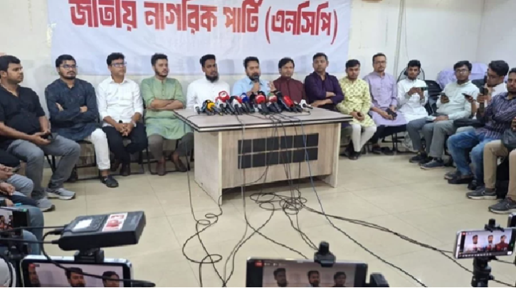 আইনি ভিত্তি ছাড়া জুলাই সনদে যাবে না এনসিপি: নাহিদ ইসলাম