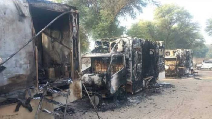 পাকিস্তানে রক্তক্ষয়ী সংঘর্ষ, ৭ পুলিশসহ নিহত ১২