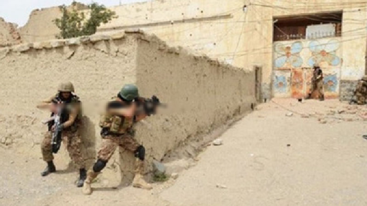 পাকিস্তান-আফগান সীমান্তে সংঘর্ষ, ৫ পাক সেনাসহ নিহত ২৫