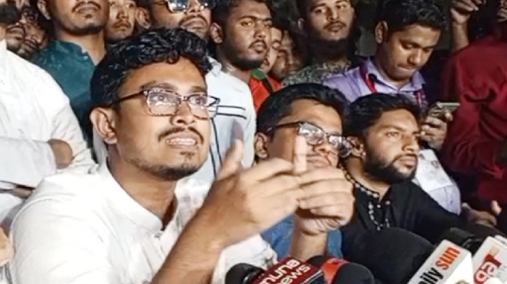 ডাকসু নির্বাচন বানচালে চেষ্টা করা হলে রুখে দেওয়া হবে : সাদিক