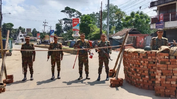 খাগড়াছড়িতে উত্তেজনা: চলছে সড়ক অবরোধ