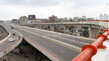 হানিফ ফ্লাইওভারে বাস-সিএনজি সংঘর্ষে নিহত ২