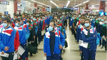 লিবিয়া থেকে দেশে ফিরলেন আরও ১৭৬ বাংলাদেশি