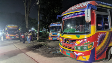 চলন্ত বাস থেকে জাবির নারী শিক্ষার্থীকে ফেলে দেয়া হলো