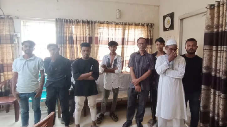 রাজধানীতে আ.লীগের ঝটিকা মিছিল, আটক ১১