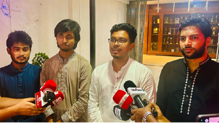 দুর্গাপূজার নিরাপত্তায় সজাগ থাকার আহ্বান ডাকসু ভিপির