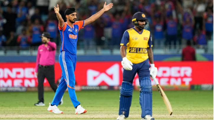 সুপার ওভারের নাটকীয়তায় শ্রীলঙ্কাকে হারালো ভারত