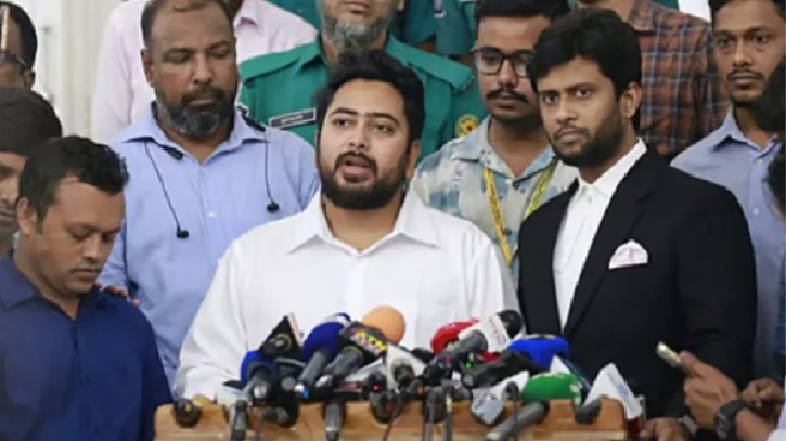 ইউনূসকে অন্তর্বর্তী প্রধান করার প্রস্তাবে ইন্ধন ছিল না: নাহিদ