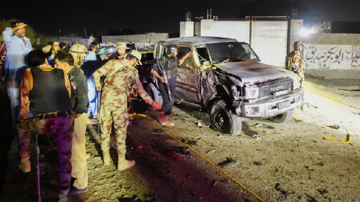 পাকিস্তানে বিএনপি’র মিছিলে আত্মঘাতী বোমা হামলা, নিহত ১৫