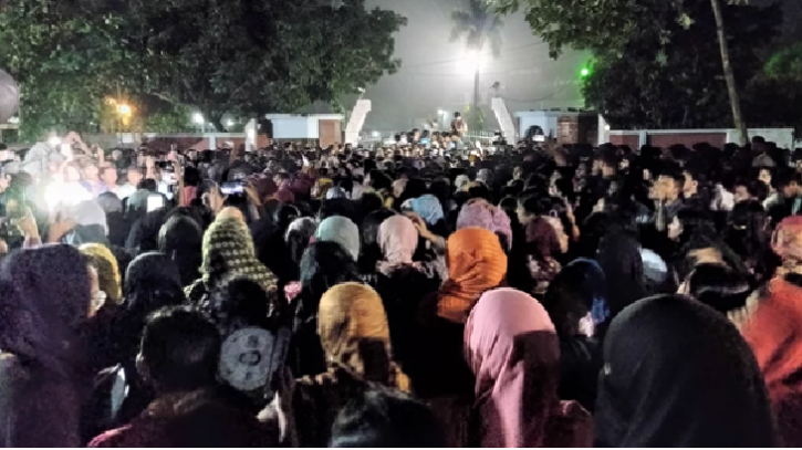 রাবিতে পোষ্যকোটা স্থগিত হলো মাঝরাতে, জরুরি সিন্ডিকেট সভা আজ