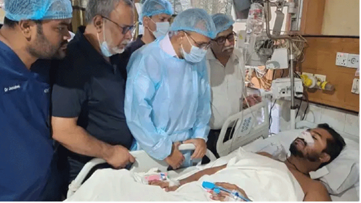 উন্নত চিকিৎসার জন্য সিঙ্গাপুর যাচ্ছেন নুর