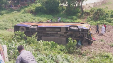 ভাঙ্গায় বাস-পিকআপের সংঘর্ষে নিহত ২, আহত ৩৫