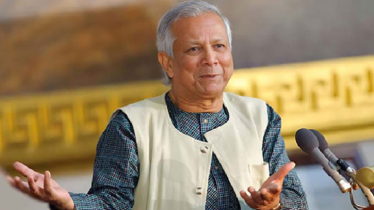 ইউনূসের ভিভিআইপি সুবিধা কমলো ৬ মাস