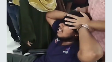 ‘ছাত্রলীগও এভাবে পেটায়নি’—শাহবাগে আহত জুবায়ের