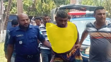 যশোরে মাইকে ঘোষণা দিয়ে পুলিশকে মারপিট করে আসামি ছিনতাই