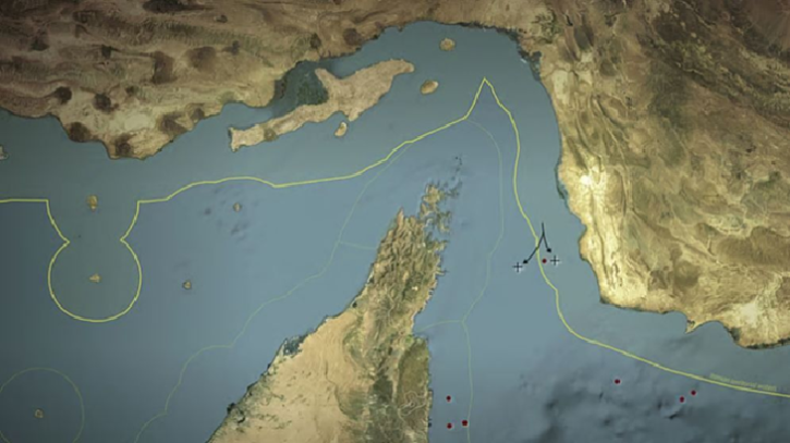 হরমুজে ‘টোল’? যুদ্ধবিরতির আড়ালে অর্থনৈতিক খেলা!