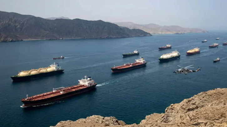 হরমুজকে ‘মৃত্যুকূপ’ বানানোর হুঁশিয়ারি ইরানের