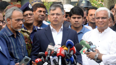 চাঁদাবাজ-সন্ত্রাসীদের দ্রুত ধরতে নির্দেশ স্বরাষ্ট্রমন্ত্রীর চাঁদাবাজ-সন্ত্রাসীদের দ্রুত ধরতে নির্দেশ স্বরাষ্ট্রমন্ত্রীর