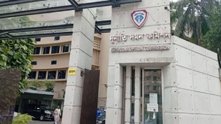 দুদককে অকার্যকর করে রেখেছে সরকার