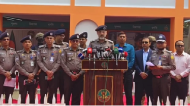 বইমেলায় নেই নিরাপত্তা ঝুঁকি, থাকবে কয়েক স্তরের সুরক্ষা বলয়: ডিএমপি বইমেলায় নেই নিরাপত্তা ঝুঁকি, থাকবে কয়েক স্তরের সুরক্ষা বলয়: ডিএমপি