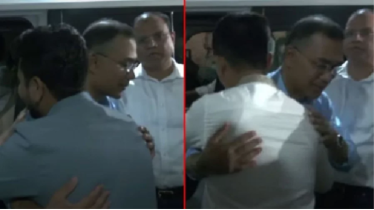 নাহিদ ও সারজিসকে আলিঙ্গন করে সাক্ষাৎ তারেক রহমানের