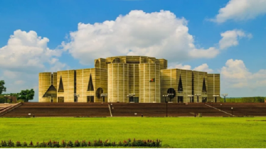 সোমবার সকালে এমপিদের শপথ, বিকেলে নতুন মন্ত্রিসভা 