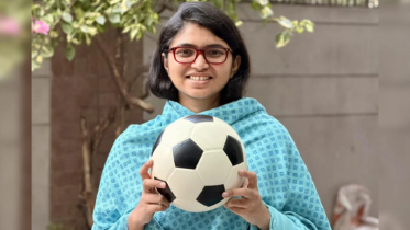 নতুন রাজনীতির কথা বলার চেষ্টা করছি: তাসনিম জারা