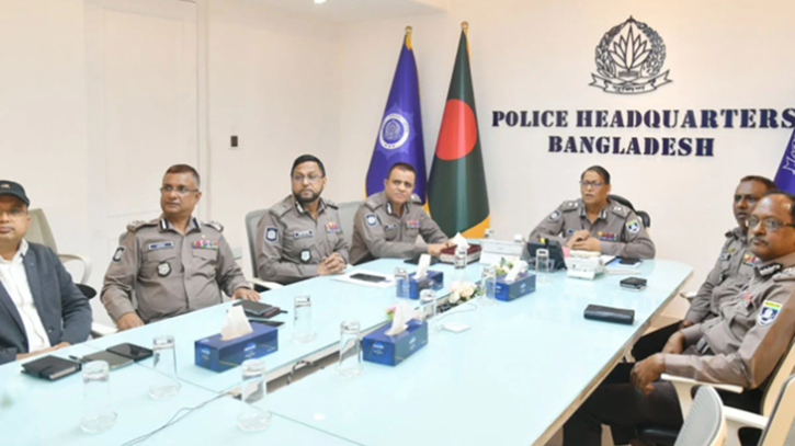 নিষিদ্ধ দলের কোনও তৎপরতা চলতে দেয়া যাবে না: আইজিপি