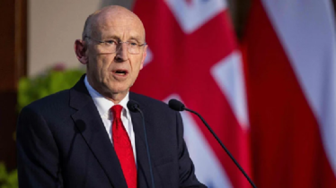 পুতিনকে তুলে নেয়ার হুমকি ব্রিটিশ প্রতিরক্ষামন্ত্রীর