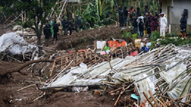 ইন্দোনেশিয়ায় ভয়াবহ ভূমিধসে প্রাণহানি ১০, নিখোঁজ ৮০ 