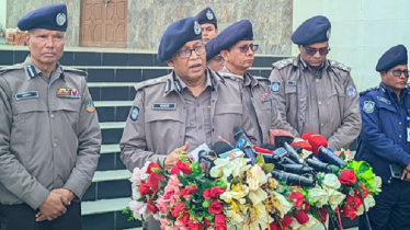 ৩২ হাজার ঝুঁকিপূর্ণ কেন্দ্রে পুলিশের বডি ক্যামেরা দেয়া হবে: আইজিপি