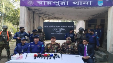 রায়পুরায় বিপুল অস্ত্রসহ দুই শীর্ষ সন্ত্রাসী গ্রেফতার