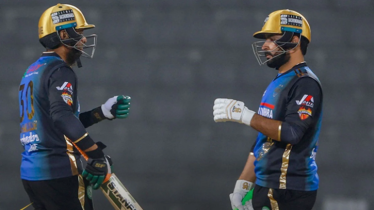 টানা তিন জয়ে শীর্ষে রংপুর রাইডার্স