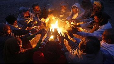 বাড়ছে শীতের দাপট