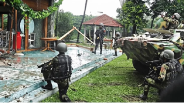 হলি আর্টিজান হামলার ১০ বছর: কারাগারে ছয় আসামি হলি আর্টিজান হামলার ১০ বছর: কারাগারে ছয় আসামি