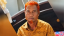 ‘রাত ১২টায় পুকুরপাড়ে এলে ফ্যামিলি কার্ড দেবো’