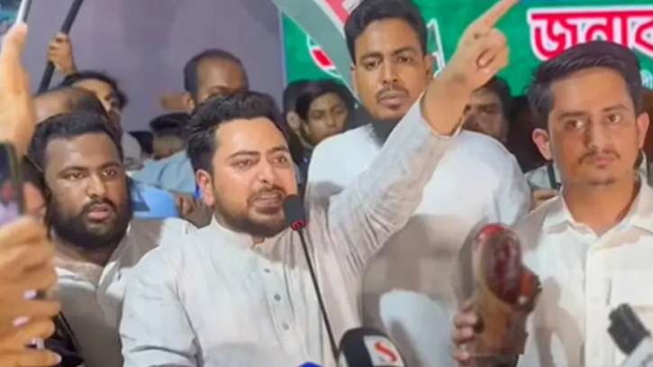 সাভারে বোমা হামলা প্রশাসনের ইন্ধনে পরিকল্পিত হত্যাচেষ্টা: নাহিদ 