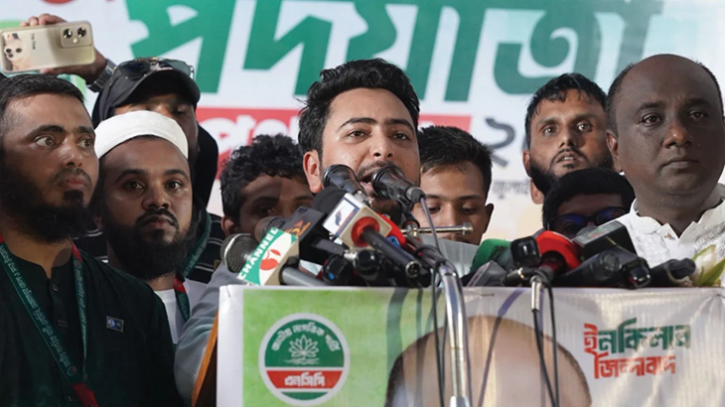 শুধু পদত্যাগ নয়, চুপ্পুকে গ্রেফতার করতে হবে: নাহিদ