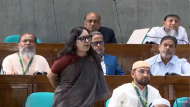 গ্রামে ১০-১২ ঘণ্টা বিদ্যুৎ থাকে না: রুমিন ফারহানা গ্রামে ১০-১২ ঘণ্টা বিদ্যুৎ থাকে না: রুমিন ফারহানা