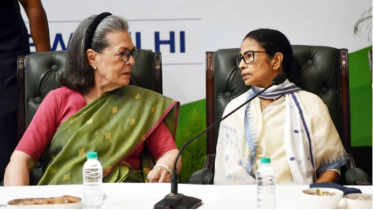 মমতার কংগ্রেসে ফেরার জোর গুঞ্জন! সোনিয়ার সঙ্গে বৈঠক