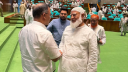 বাজেট অধিবেশন শেষে প্রধানমন্ত্রী-বিরোধীদলীয় নেতার কুশল বিনিময়