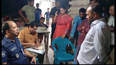 ঝিকরগাছায় ভেজাল চানাচুর কারখানায় অভিযান, জরিমানা