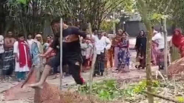 জমি কম পাওয়ার ক্ষোভে বাবার কবর ভাঙচুর