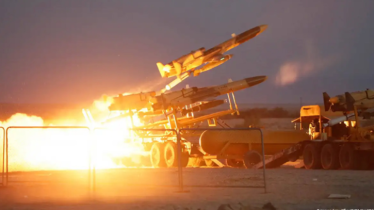 ভোররাতে ইসরায়েলকে লক্ষ্য করে ফের মিসাইল ঝড় ইরানের