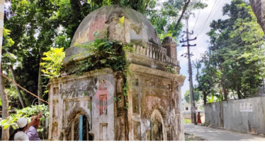 দেশের ক্ষুদ্রতম মসজিদের ঠিকানা এখন গাইবান্ধা দেশের ক্ষুদ্রতম মসজিদের ঠিকানা এখন গাইবান্ধা