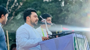 সরকার ভুল পথে হাঁটলে পথ দেখাবে এনসিপি: নাহিদ ইসলাম সরকার ভুল পথে হাঁটলে পথ দেখাবে এনসিপি: নাহিদ ইসলাম