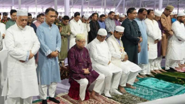 রাষ্ট্রপতি ও প্রধানমন্ত্রীর একসঙ্গে ঈদের নামাজ আদায়
